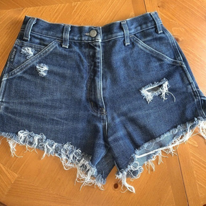 Vintage Armani Jeans High Waist‎ Denim Mom Jean Shorts Sz 6 made Italy Y2K 90’s